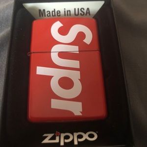 Supreme logo zippo